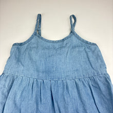 Load image into Gallery viewer, Girls Lily &amp; Dan, chambray cotton summer dress, GUC, size 3-4, L: 61cm