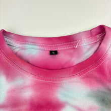 Load image into Gallery viewer, Unisex FREESTYLE, tie dyed tee / top, Sz: L, armpit to armpit: 36cm, GUC, size 7-8,  
