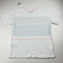 Load image into Gallery viewer, Boys KID, soft feel lightweight tee / top, NEW, size 6,  