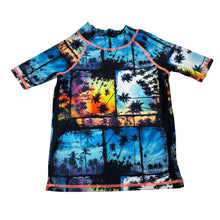 Load image into Gallery viewer, Boys Tilt, short sleeve rashie / swim top, EUC, size 4,  
