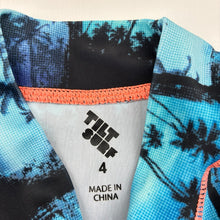 Load image into Gallery viewer, Boys Tilt, short sleeve rashie / swim top, EUC, size 4,  