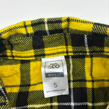 Load image into Gallery viewer, Boys Kids &amp; Co, checked flannel cotton long sleeve shirt, EUC, size 5,  