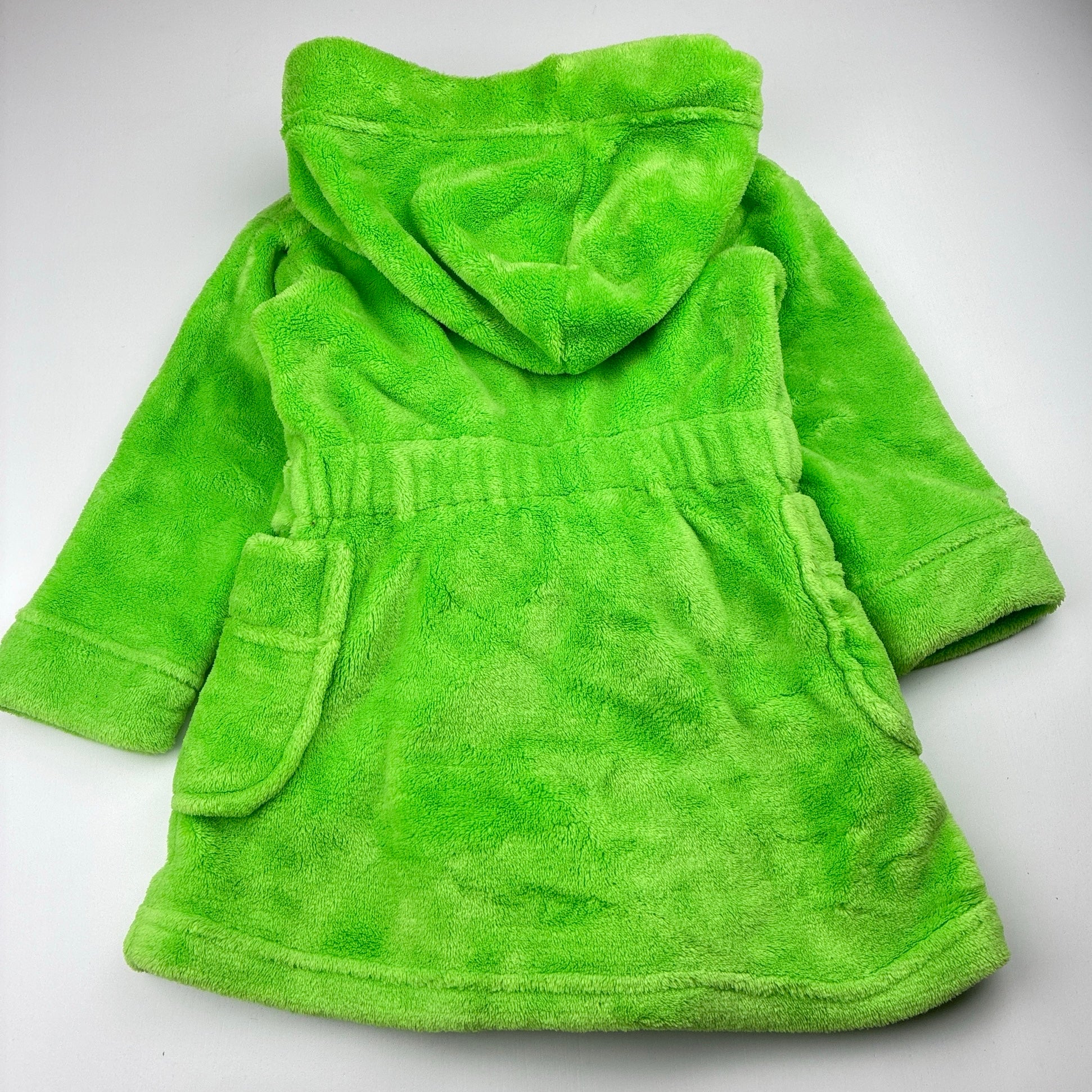 Target, green fleece dressing gown / bath robe, EUC, size 2, –  DaisyChainClothing