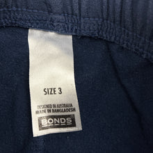 Load image into Gallery viewer, Unisex Bonds, MOVE fleece lined stretchy track pants, Inside leg: 38cm, GUC, size 3,  