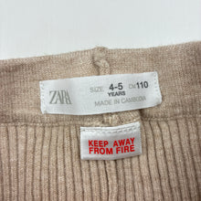 Load image into Gallery viewer, Girls Zara, ribbed knit leggings, Inside leg: 38cm, GUC, size 4-5,  