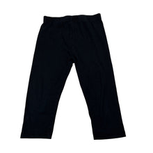 Load image into Gallery viewer, Girls Brilliant Basics, black cropped leggings, Inside leg: 26cm, GUC, size 5,  