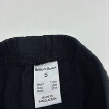 Load image into Gallery viewer, Girls Brilliant Basics, black cropped leggings, Inside leg: 26cm, GUC, size 5,  