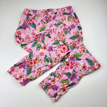 Load image into Gallery viewer, Girls Piping Hot, lightweight floral pants, elasticated, Inside leg: 44cm, EUC, size 7,  