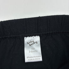 Load image into Gallery viewer, Unisex Baby Berry, black stretchy leggings / bottoms, EUC, size 00,  