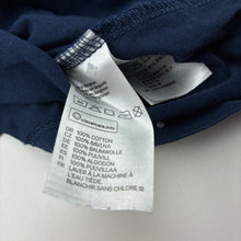 Load image into Gallery viewer, Girls H&amp;M, navy cotton short sleeve top, GUC, size 00,  