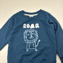 Load image into Gallery viewer, Boys Kids &amp; Co, lightweight sweater / jumper, lion, EUC, size 2,  