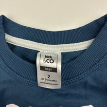 Load image into Gallery viewer, Boys Kids &amp; Co, lightweight sweater / jumper, lion, EUC, size 2,  