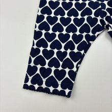 Load image into Gallery viewer, Girls Target, stretchy leggings / bottoms, hearts, EUC, size 000,  