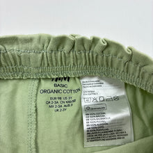Load image into Gallery viewer, Girls H&amp;M, lightweight organic cotton shorts, elasticated, EUC, size 3,  