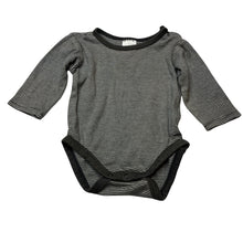Load image into Gallery viewer, Unisex Target, soft cotton bodysuit / romper, GUC, size 000,  