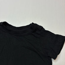 Load image into Gallery viewer, Unisex Baby Berry, black cotton tee / top, EUC, size 000,  