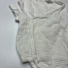 Load image into Gallery viewer, Unisex Country Road, lightweight crinkle cotton romper, FUC, size 00,  