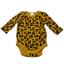 Load image into Gallery viewer, Unisex Baby Berry, animal print cotton bodysuit / romper, EUC, size 000,  