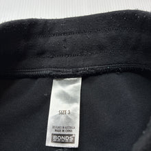 Load image into Gallery viewer, Unisex Bonds, black casual shorts, elasticated, GUC, size 3,  