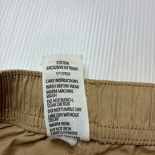 Load image into Gallery viewer, Unisex KID, lightweight cotton shorts, elasticated, GUC, size 3,  