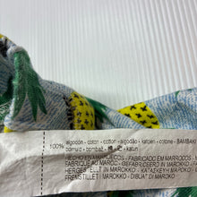 Load image into Gallery viewer, Girls Zara, cotton shorts, elasticated, pineapples, EUC, size 5,  