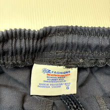 Load image into Gallery viewer, Boys OZ FASHIONS, navy school shorts, elasticated, EUC, size 6,  