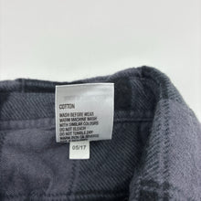 Load image into Gallery viewer, Boys H&amp;T, checked flannel cotton long sleeve shirt, EUC, size 5,  