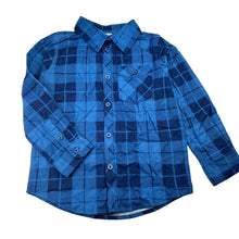 Load image into Gallery viewer, Boys Anko, checked flannel cotton long sleeve shirt, EUC, size 5,  