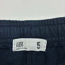 Load image into Gallery viewer, Boys Cotton On, navy casual shorts, elasticated, wash fade, FUC, size 5,  