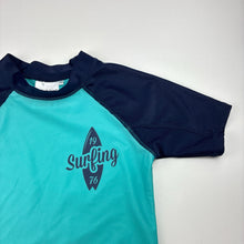 Load image into Gallery viewer, Boys Lily &amp; Dan, short sleeve rashie / swim top, GUC, size 4,  