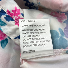 Load image into Gallery viewer, Girls Emerson, lightweight floral spray jacket, FUC, size 4,  