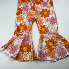 Load image into Gallery viewer, Girls floral, flared lightweight jumpsuit, no labels, shoulder to crotch: 40cm, Inside leg: 25cm, GUC, size 1,  