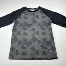 Load image into Gallery viewer, Boys Target, long sleeve tee / top, EUC, size 5,  