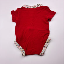 Load image into Gallery viewer, Girls SAHARA BLOOM, stretchy bamboo blend bodysuit / romper, EUC, size 000,  