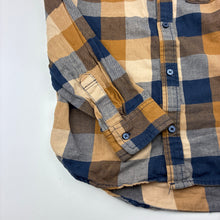 Load image into Gallery viewer, Boys H&amp;M, checked cotton long sleeve shirt, EUC, size 8,  