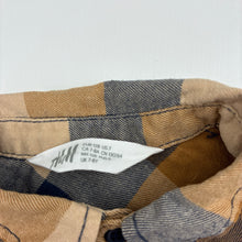 Load image into Gallery viewer, Boys H&amp;M, checked cotton long sleeve shirt, EUC, size 8,  