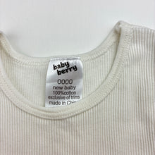 Load image into Gallery viewer, Unisex Baby Berry, white ribbed cotton singlet top, FUC, size 0000,  
