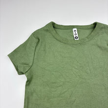 Load image into Gallery viewer, Girls KID, khaki stretchy ribbed tee / top, EUC, size 8,  