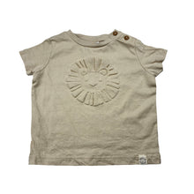 Load image into Gallery viewer, Boys Dymples, lightweight cotton tee / top, lion, GUC, size 00,  