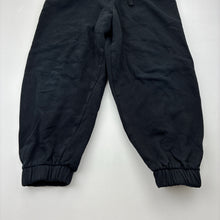 Load image into Gallery viewer, Unisex Target, black fleece lined track pants, Inside leg: 41cm, GUC, size 6,  