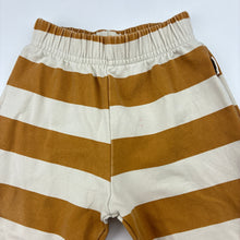 Load image into Gallery viewer, Unisex Bonds, stretchy pants / bottoms, elasticated, red marks on front, FUC, size 00,  