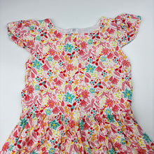 Load image into Gallery viewer, Girls FIA MARIA, cotton lined floral viscose dress, armpit to armpit: 31cm *tagged 9-10 but runs small*, EUC, size 6-7, L: 66cm