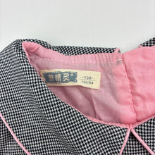 Load image into Gallery viewer, Girls lined, smocked long sleeve dress, EUC, size 8, L: 64cm