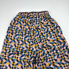 Load image into Gallery viewer, Girls MLAU Rabbit, lightweight cotton pants, elasticated, Inside leg: 33cm, EUC, size 5,  
