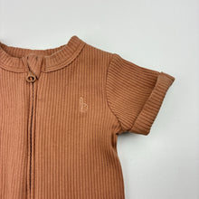 Load image into Gallery viewer, Unisex Bilbi, ribbed organic cotton blend zip romper, EUC, size 000,  
