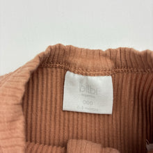 Load image into Gallery viewer, Unisex Bilbi, ribbed organic cotton blend zip romper, EUC, size 000,  