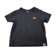 Load image into Gallery viewer, Boys Indie, grey stretchy tee / top, EUC, size 00,  