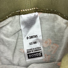 Load image into Gallery viewer, Unisex Bonds, stretchy leggings / bottoms, EUC, size 000,  