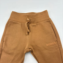 Load image into Gallery viewer, Unisex Bonds, TECHSWEATS track pants, elasticated, EUC, size 00,  
