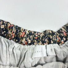 Load image into Gallery viewer, Girls Jamie Kay, lined lightweight organic cotton skirt, elasticated, GUC, size 1,  